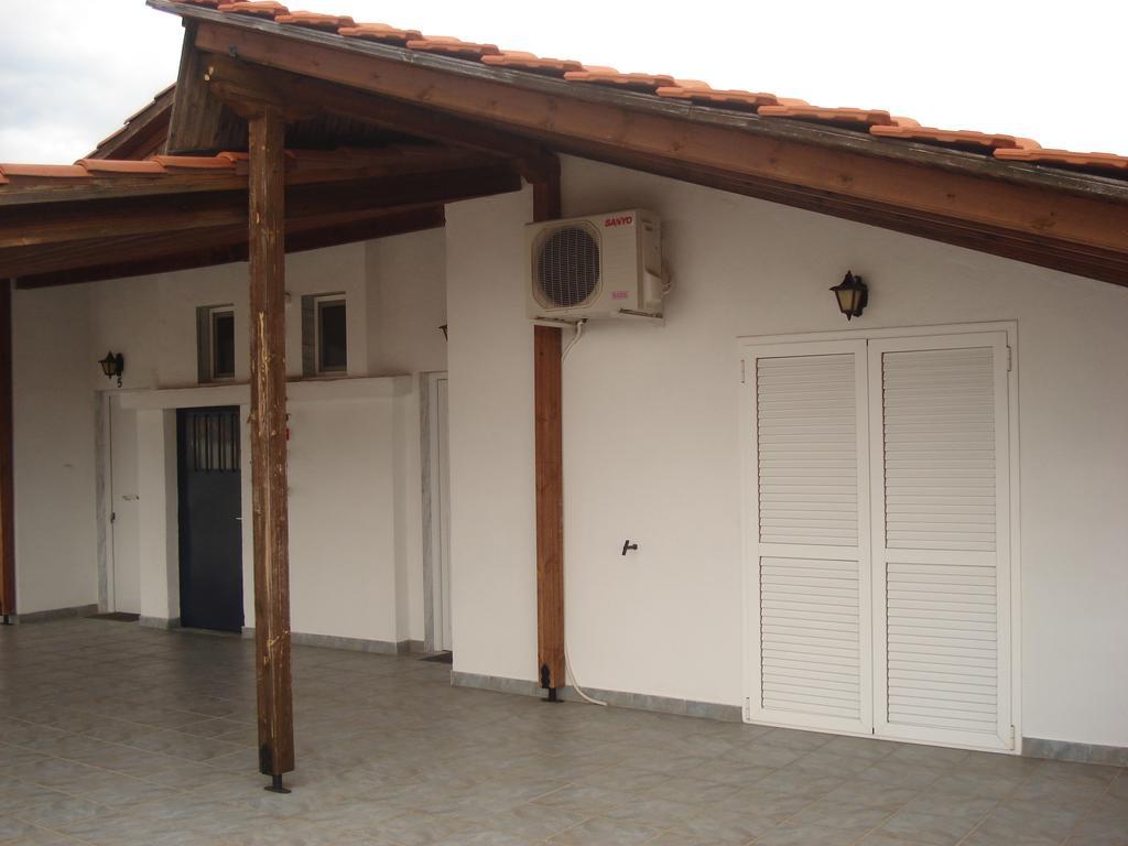 Apartments Stavroula Ηospitality Vrasná Dış mekan fotoğraf