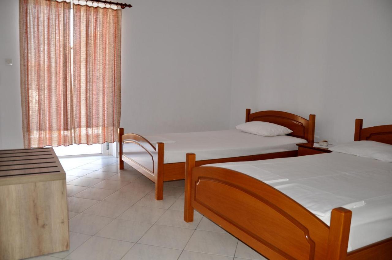 Apartments Stavroula Ηospitality Vrasná Oda fotoğraf