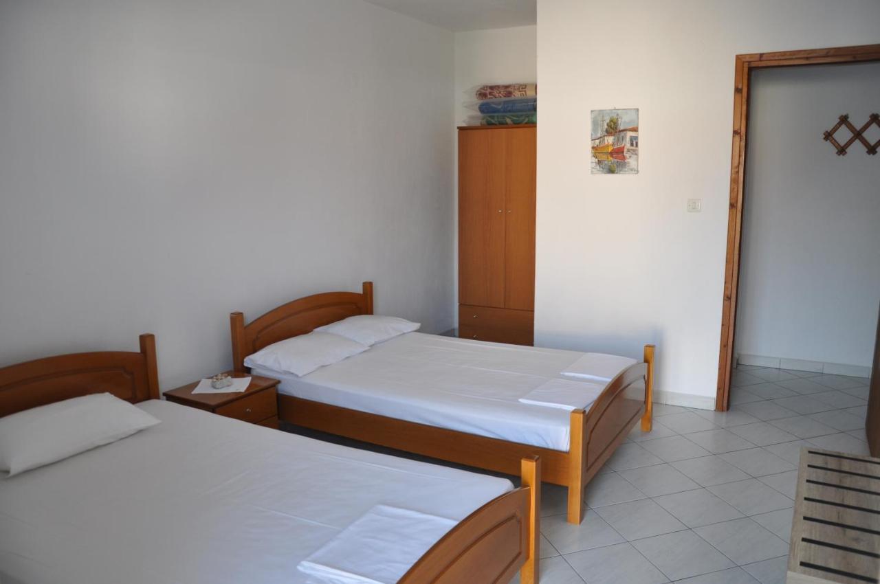 Apartments Stavroula Ηospitality Vrasná Oda fotoğraf